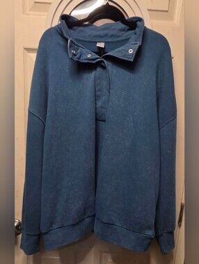 Jilla Blue Pullover Sweater